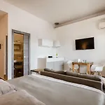231 Via Roma * Κάλιαρι