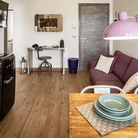 Apartment 231 Via Roma *
