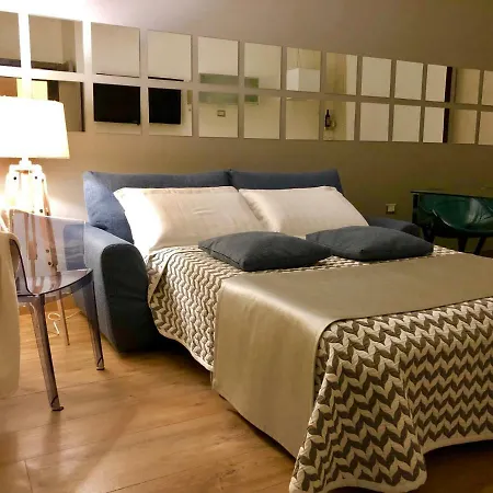 231 Via Roma Apartament *